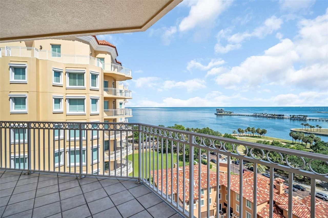 555 5th Avenue Ne, Unit 1122, Saint Petersburg, FL 33701 Photo