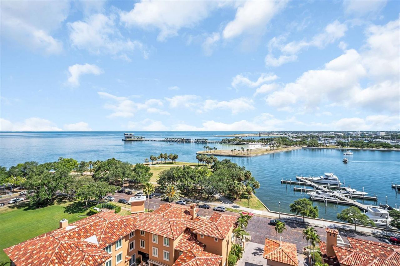 555 5th Avenue Ne, Unit 1122, Saint Petersburg, FL 33701 Photo