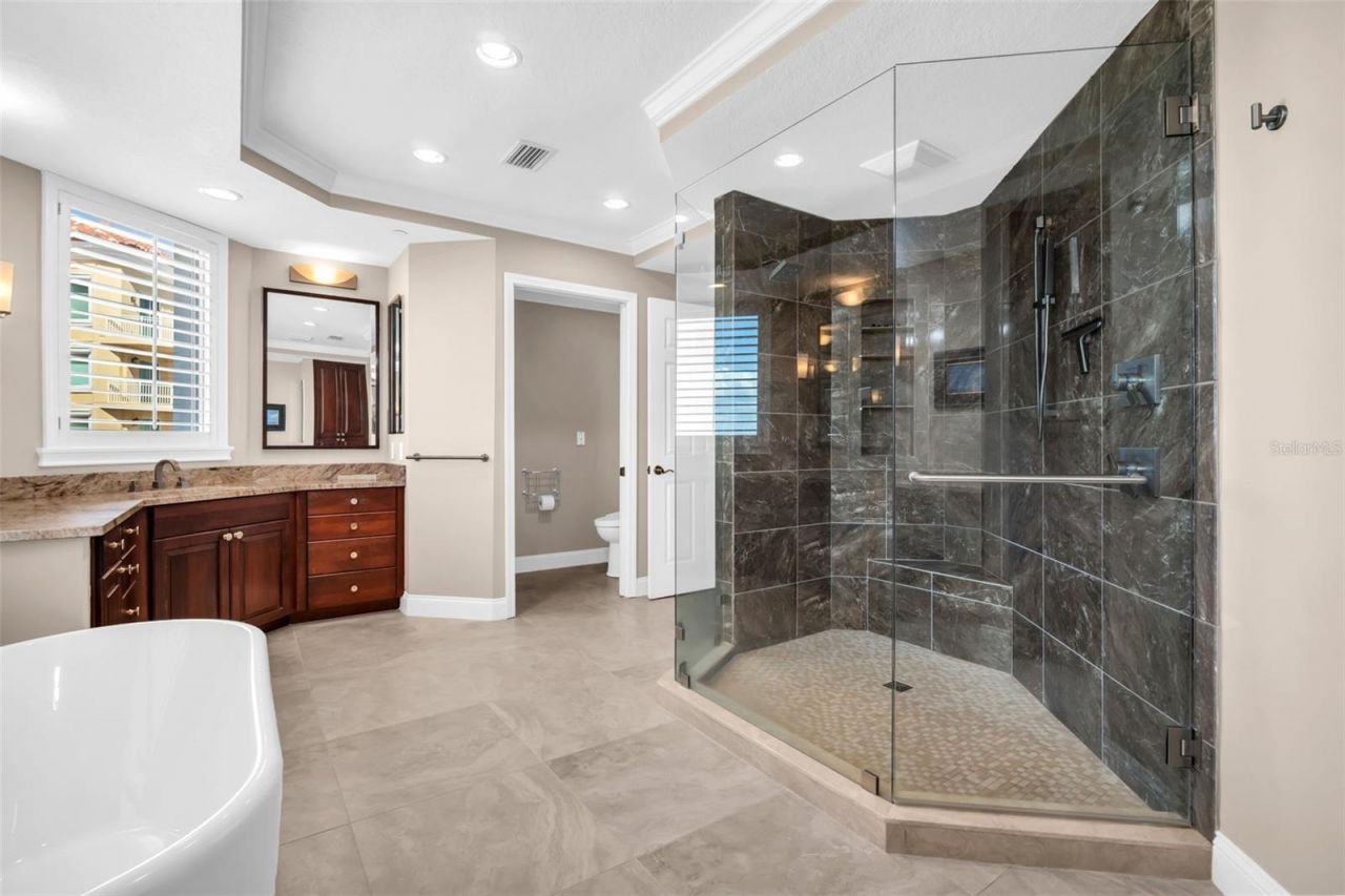 555 5th Avenue Ne, Unit 1122, Saint Petersburg, FL 33701 Photo