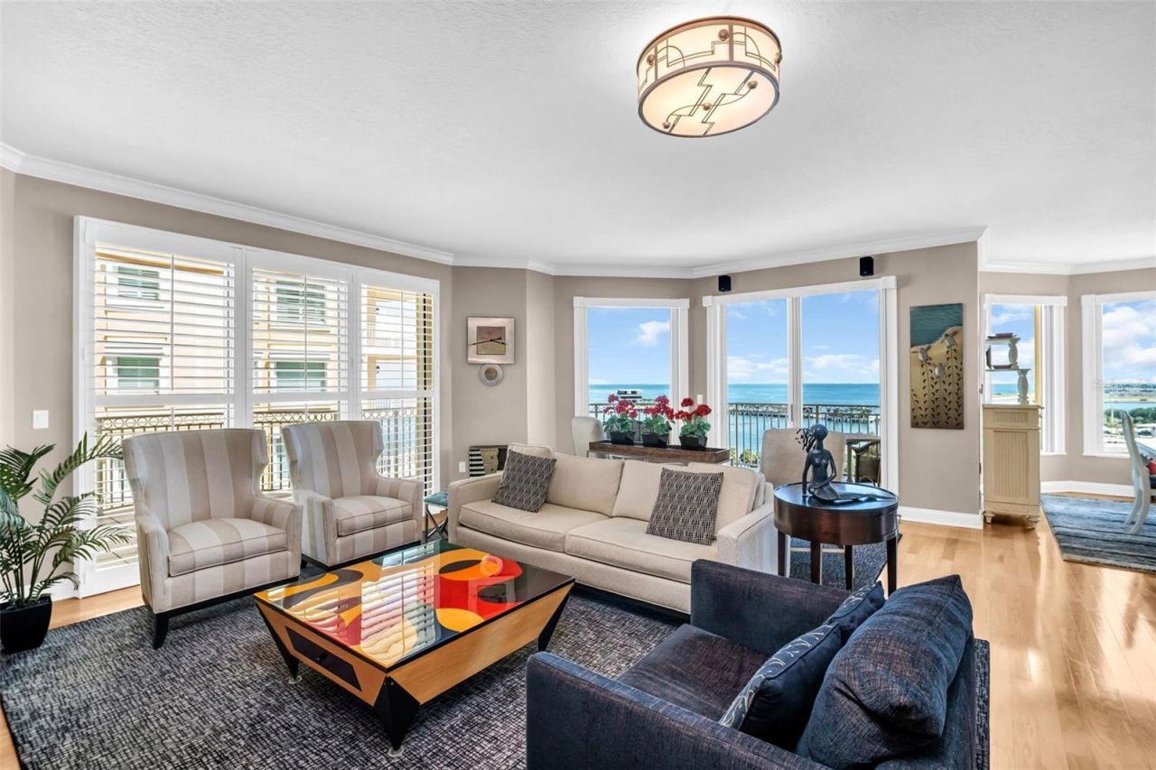 555 5th Avenue Ne, Unit 1122, Saint Petersburg, FL 33701 Photo