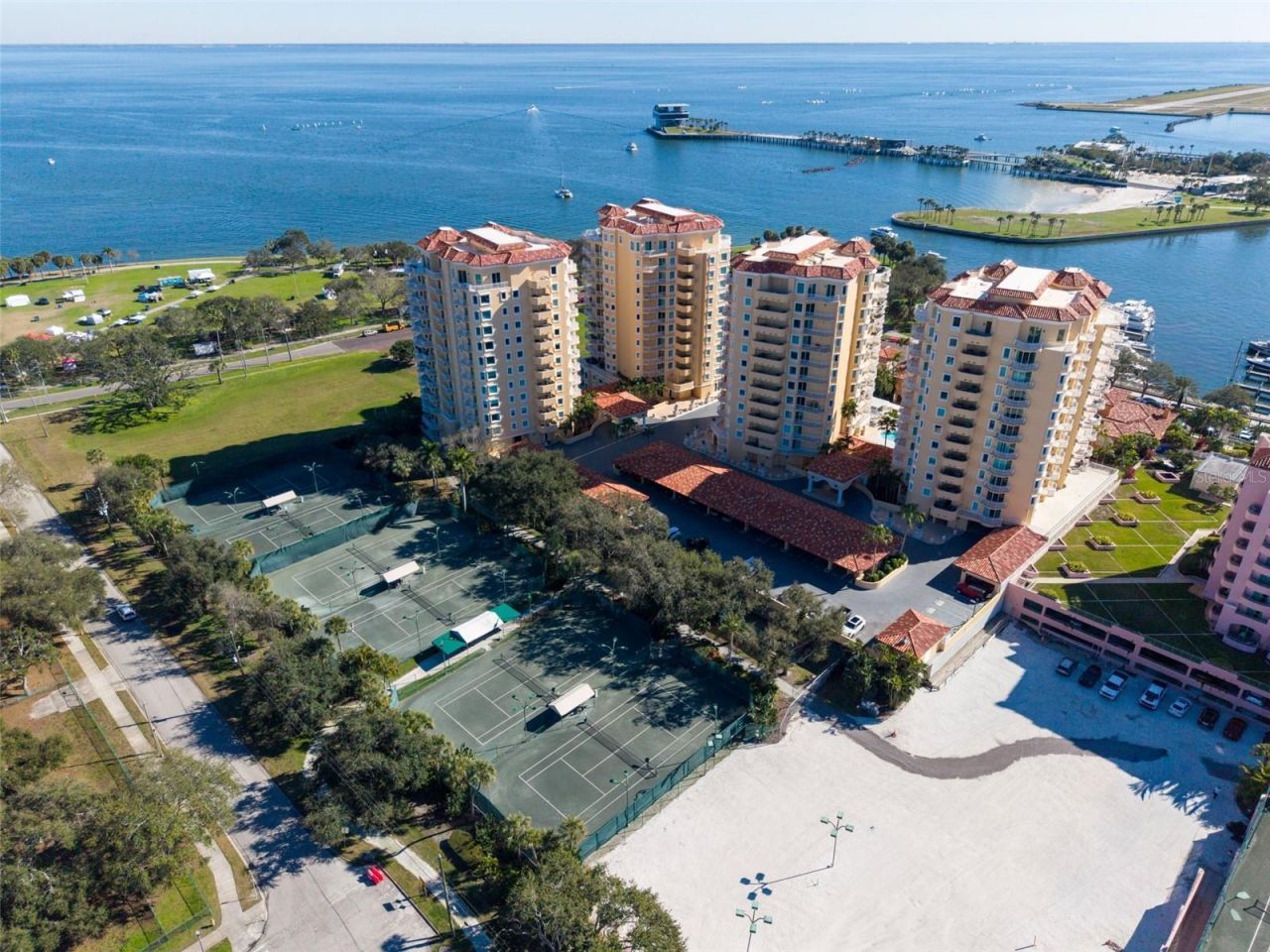 555 5th Avenue Ne, Unit 1122, Saint Petersburg, FL 33701 Photo