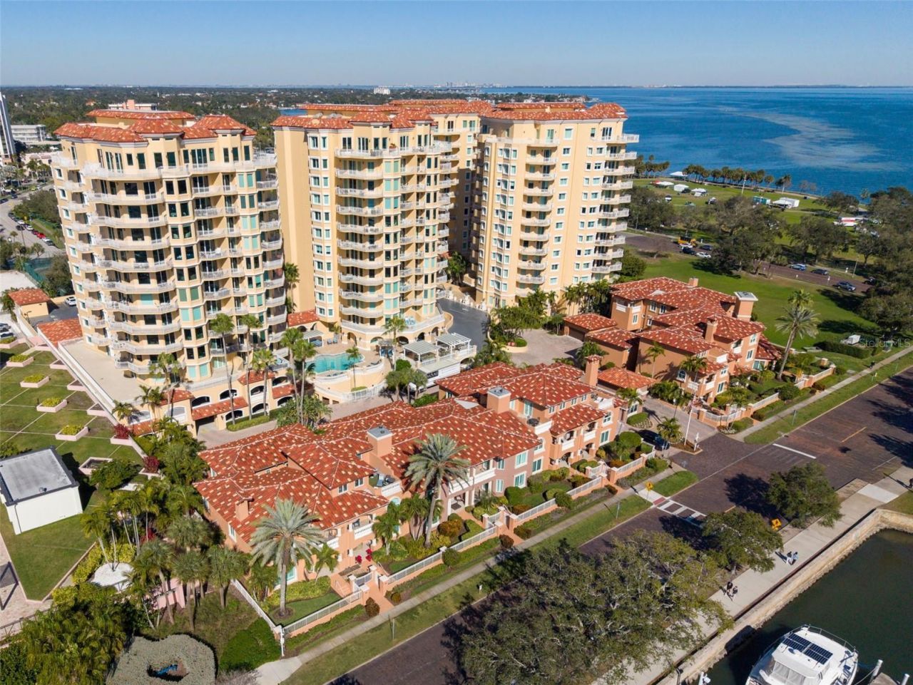555 5th Avenue Ne, Unit 1122, Saint Petersburg, FL 33701 Photo