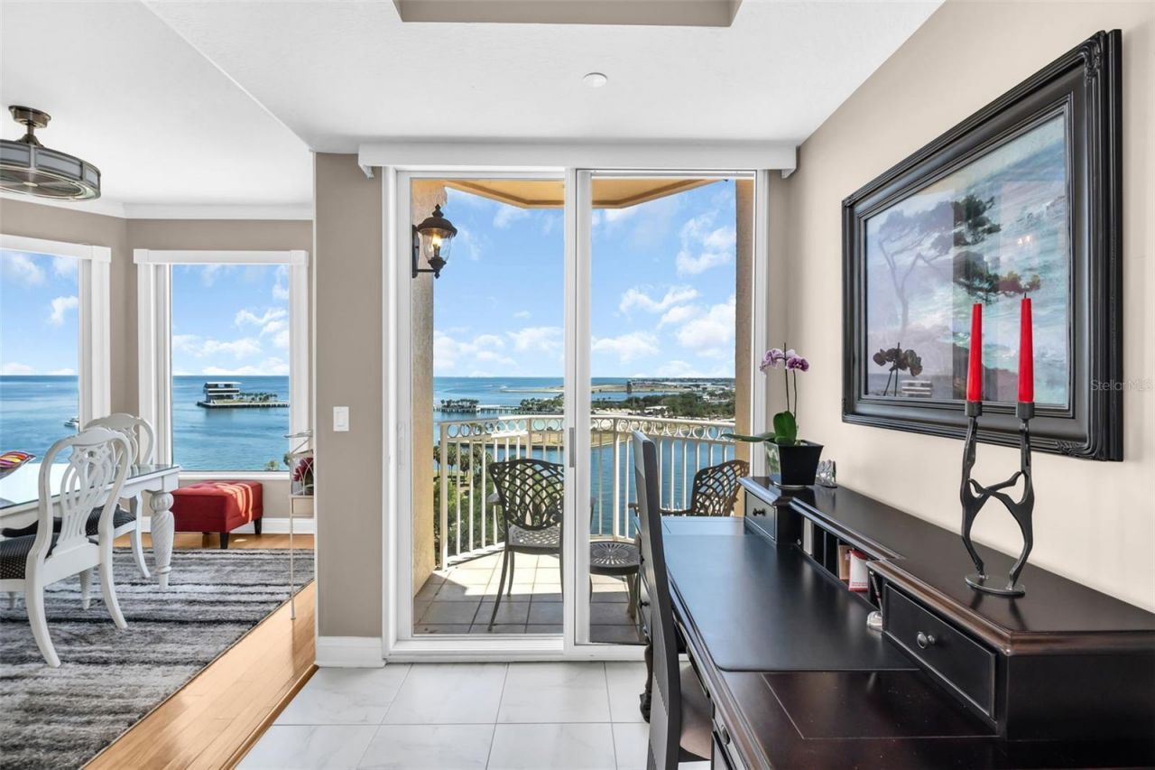 555 5th Avenue Ne, Unit 1122, Saint Petersburg, FL 33701 Photo