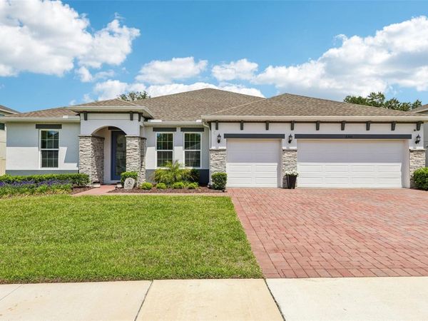 6100 SIERRA CROWN STREET, MOUNT DORA, FL 32757