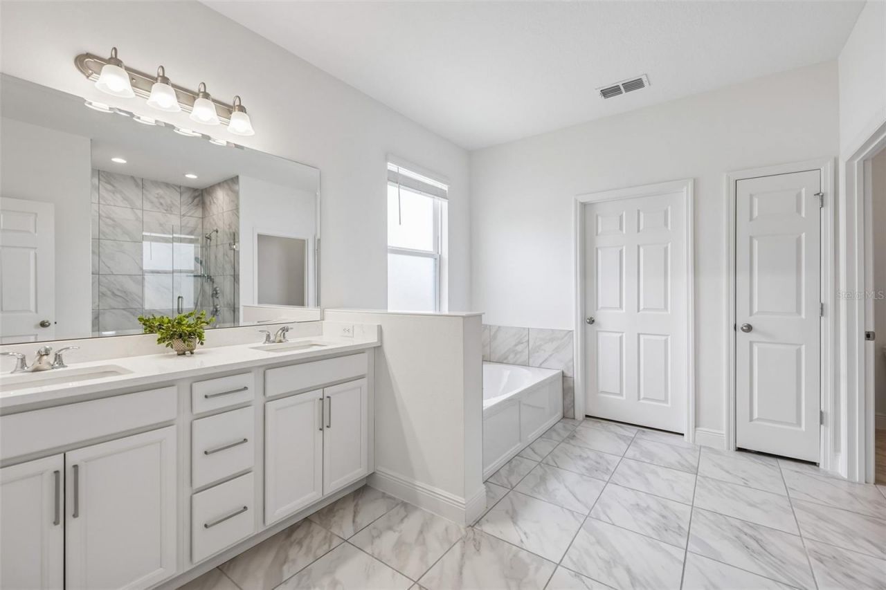 6100 Sierra Crown Street, Mount Dora, FL 32757 Photo