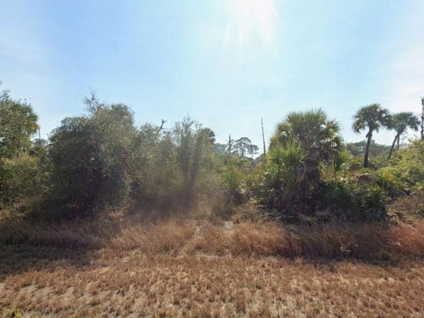 133 APOLLO AVENUE , LABELLE, FL 33935