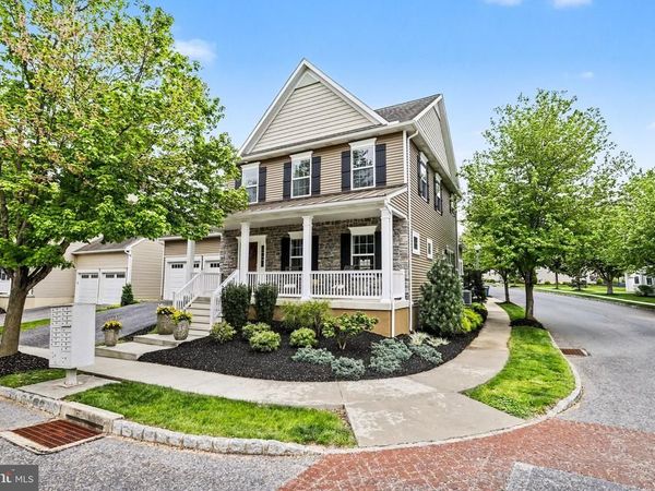 401 WENDOVER WAY, LANCASTER, PA 17603