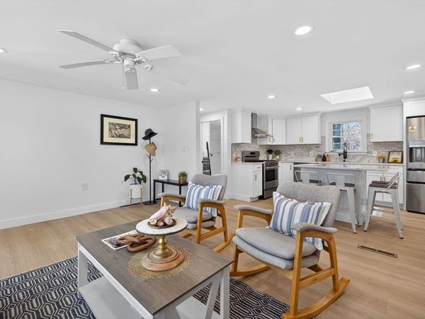 12 Spoonbill Rd, Dennis, MA 02670