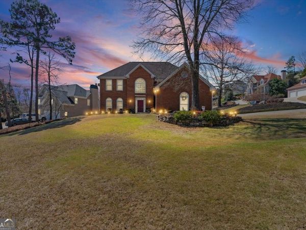 3448 Highborne Connector NE, Marietta, GA 30066