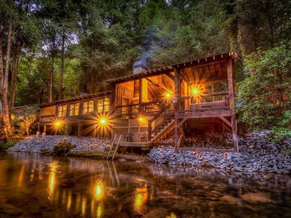 315 Fightingtown Drive, Blue Ridge, GA 30513