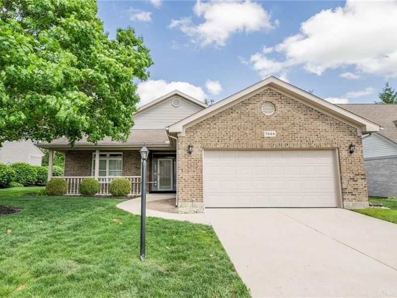7444 New York Way, Butler Township, OH 45414 Photo 1