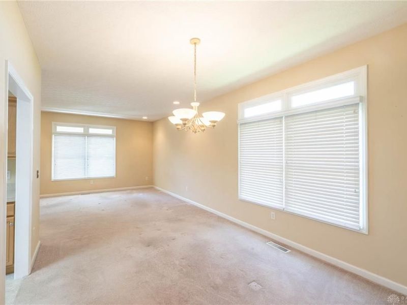 7444 New York Way, Butler Township, OH 45414 Photo 11