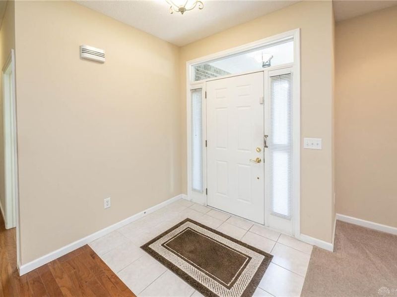 7444 New York Way, Butler Township, OH 45414 Photo 6