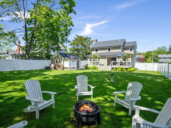 619 Bailey Avenue , Greenport, NY 11944