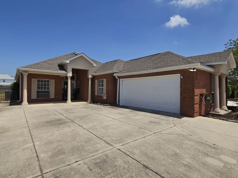 Property Image 95