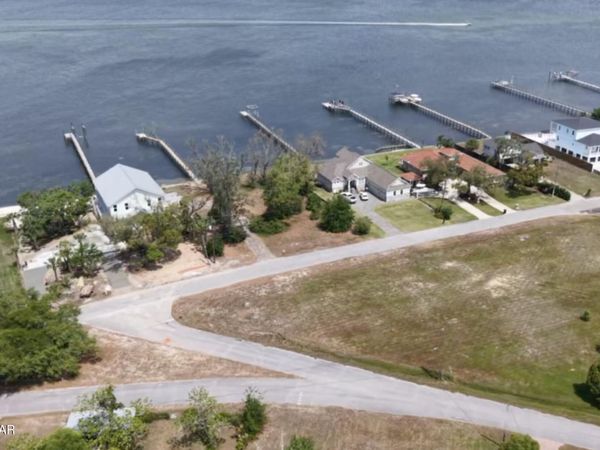 2616 Mound Avenue , Panama City, FL 32405