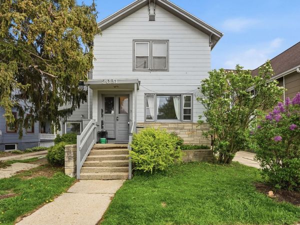 2031 E Washington Avenue, Madison, WI 53704