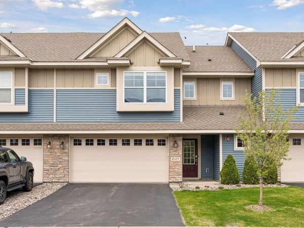 2125 Bay Drive, Lino Lakes, MN 55038
