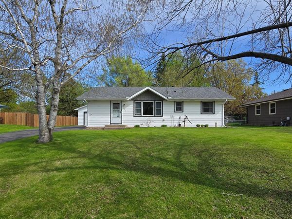 8647 Hyde Avenue S, Cottage Grove, MN 55016