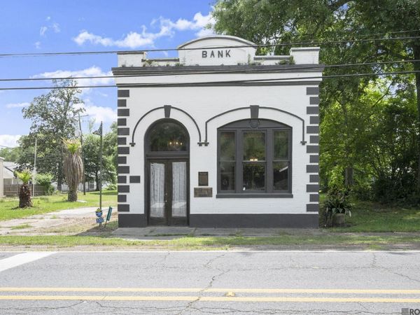 3323 Church St, Slaughter, LA 70777