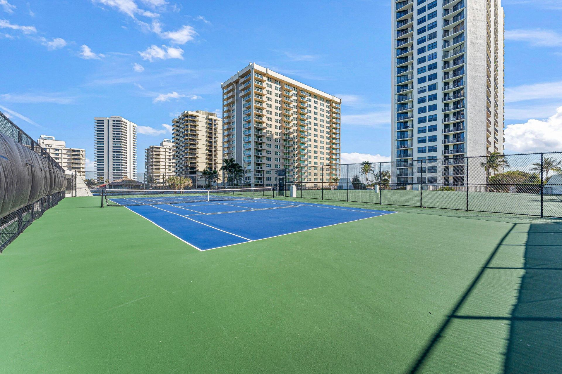 5420 N Ocean Drive, Unit 1703, Singer Island, FL 33404 Photo