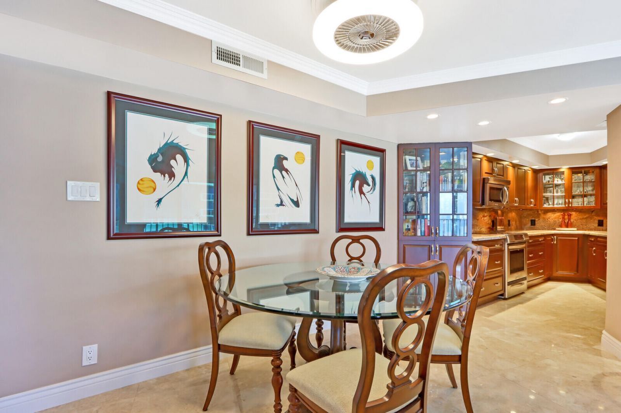 5420 N Ocean Drive, Unit 1703, Singer Island, FL 33404 Photo