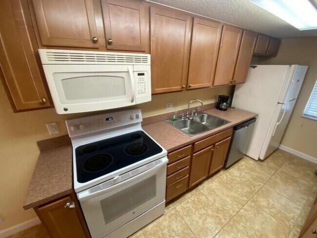135 NW 5th Avenue, Unit 3, Delray Beach, FL 33444 Photo