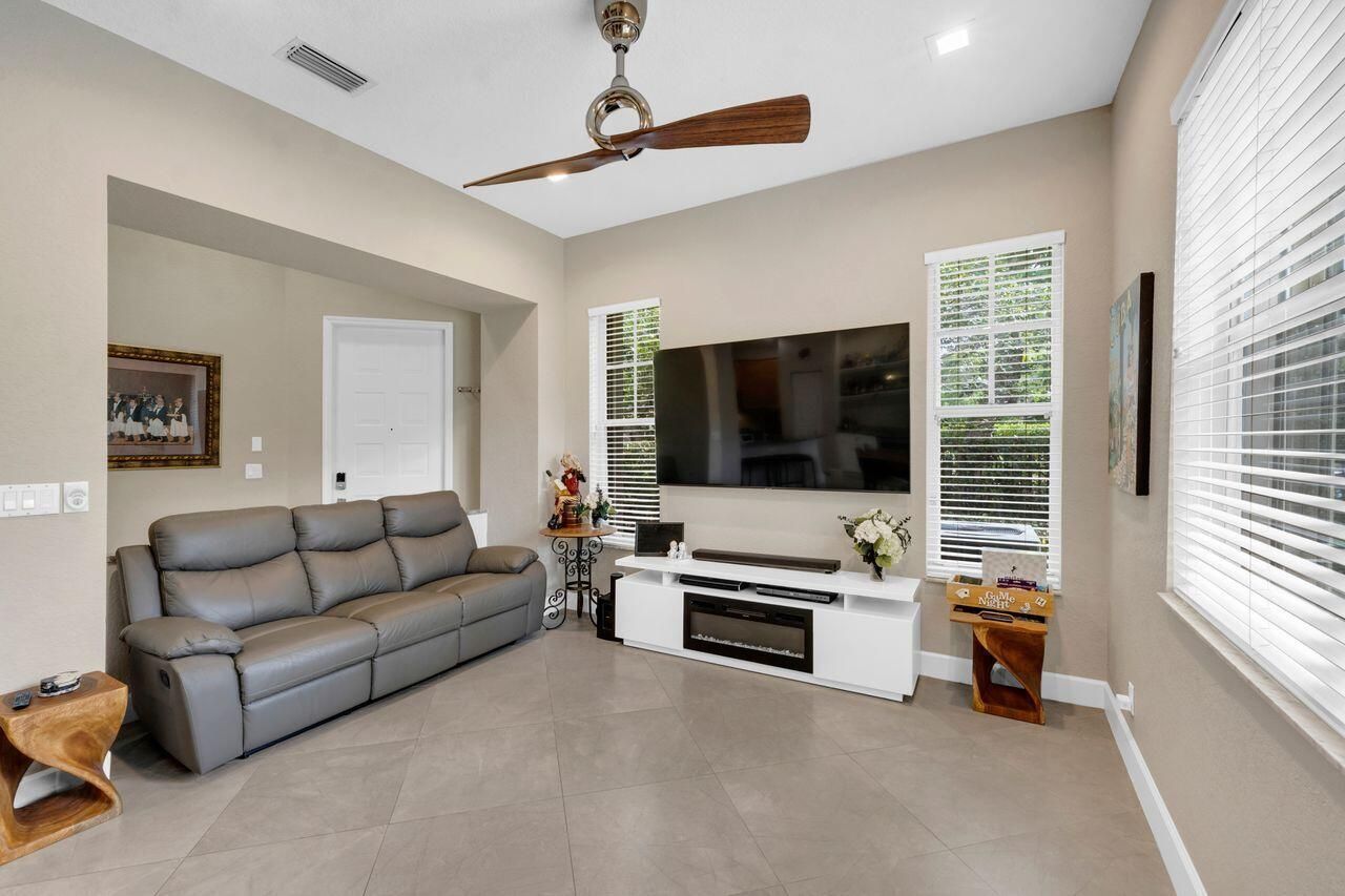 5812 NW 119th Terrace, Coral Springs, FL 33076 Photo