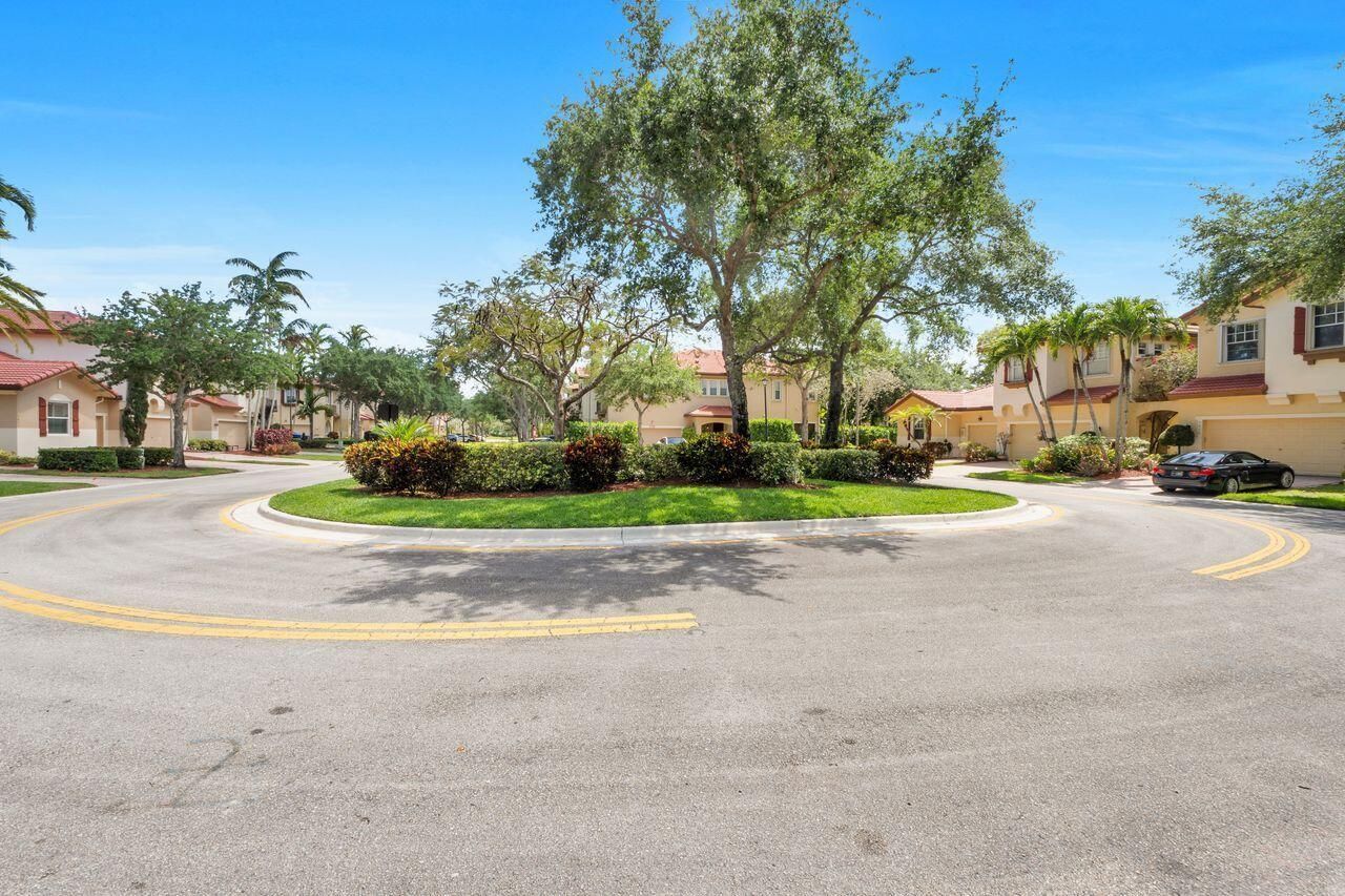 5812 NW 119th Terrace, Coral Springs, FL 33076 Photo