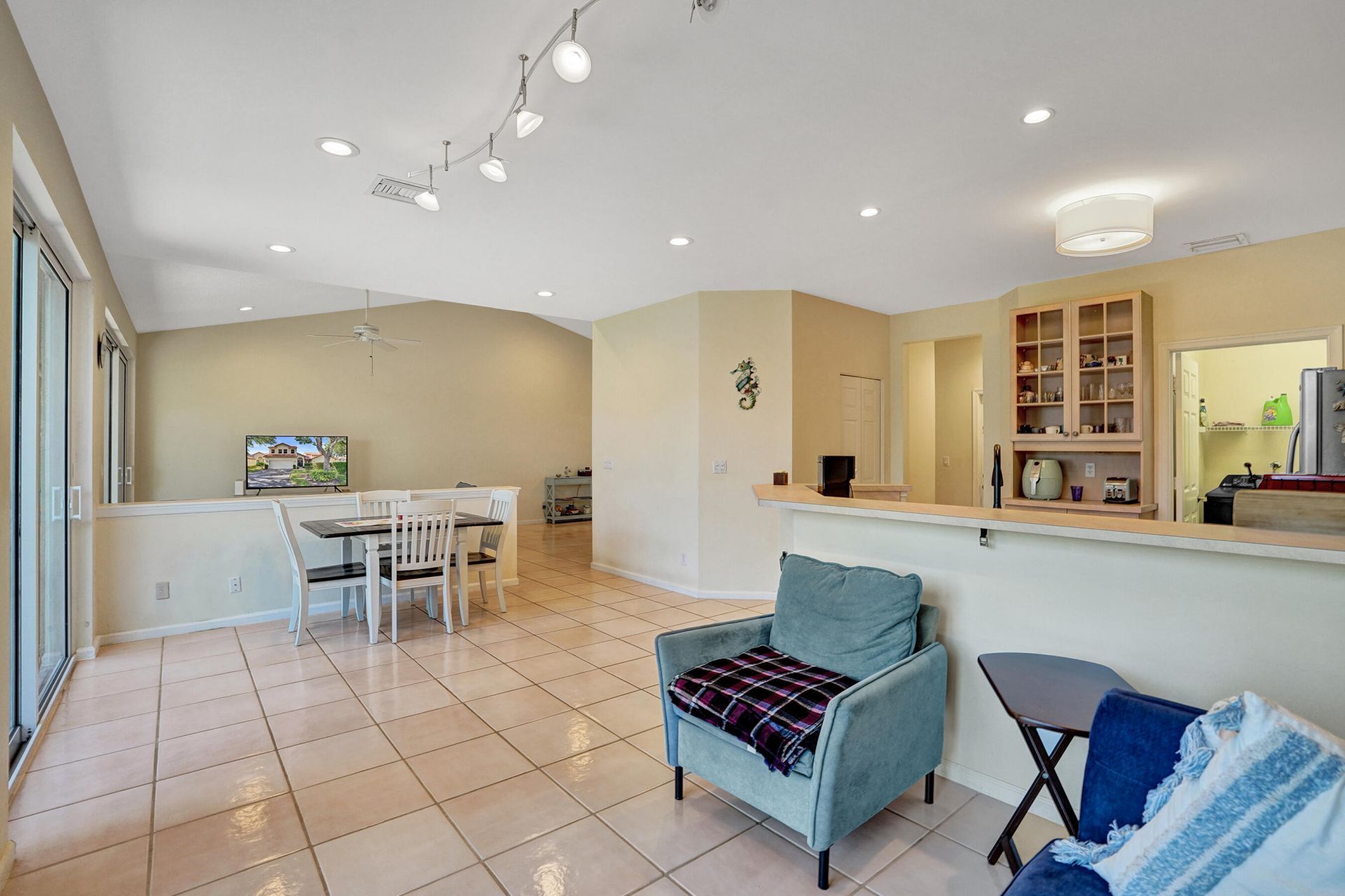 23449 Water Circle, Boca Raton, FL 33486 Photo