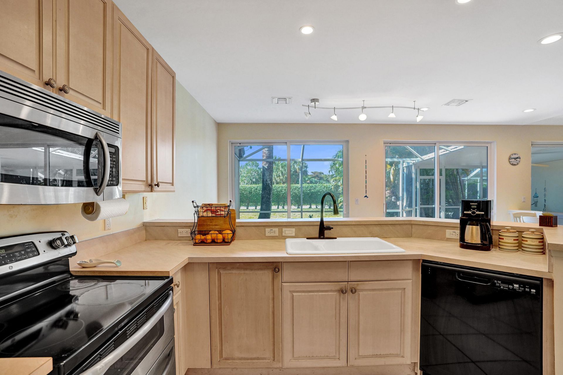 23449 Water Circle, Boca Raton, FL 33486 Photo