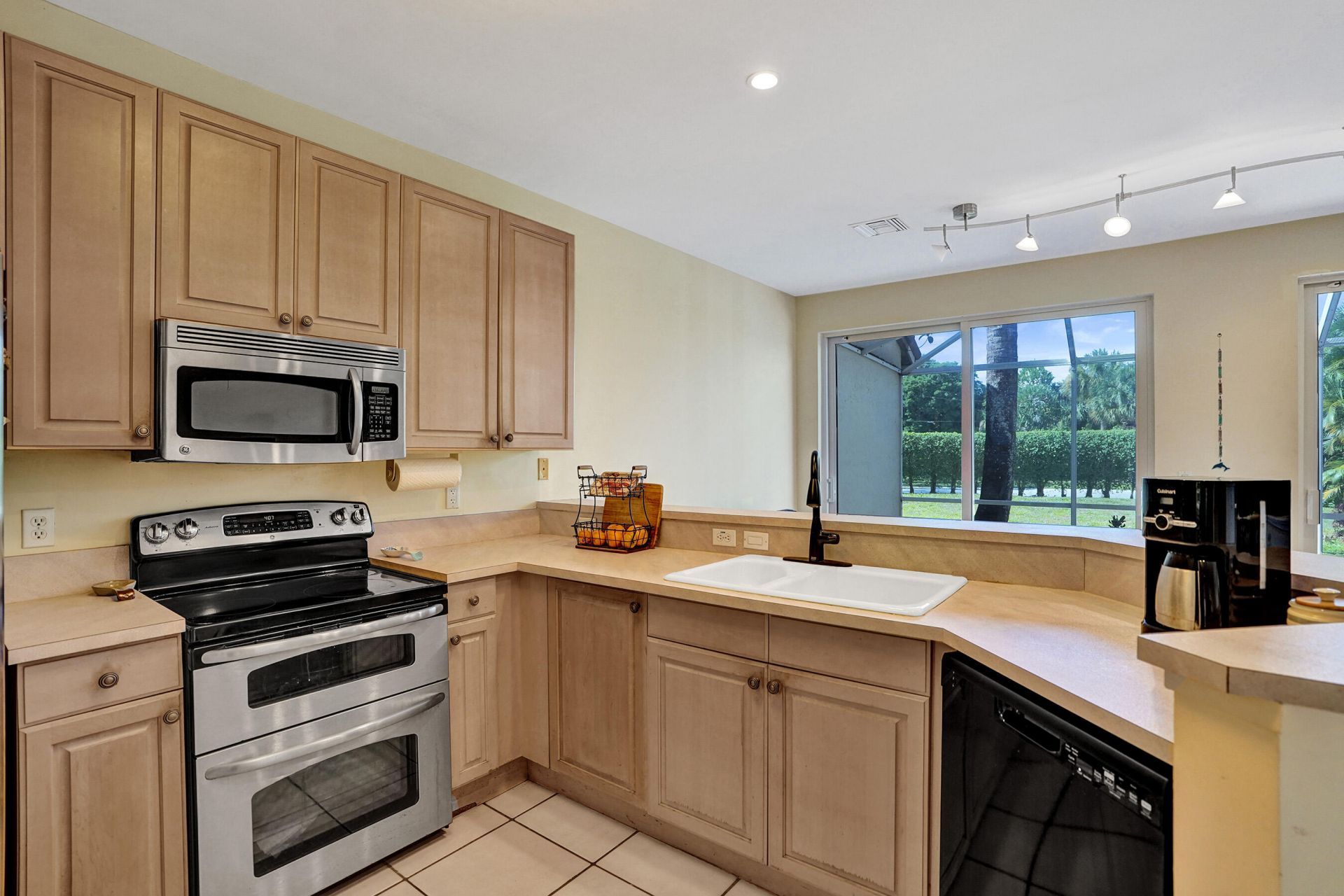 23449 Water Circle, Boca Raton, FL 33486 Photo