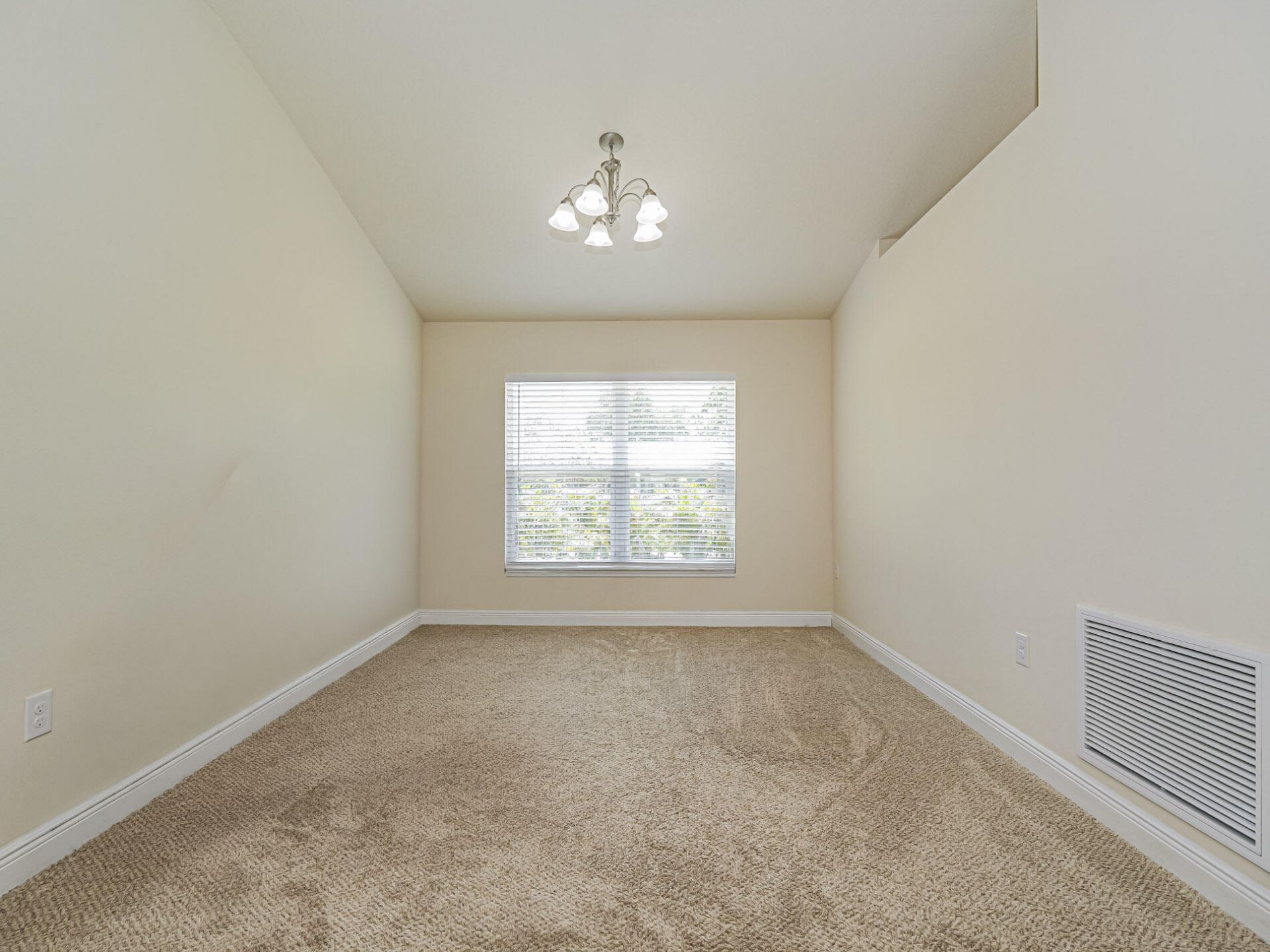 261 Midvale Terrace, Sebastian, FL 32958 Photo