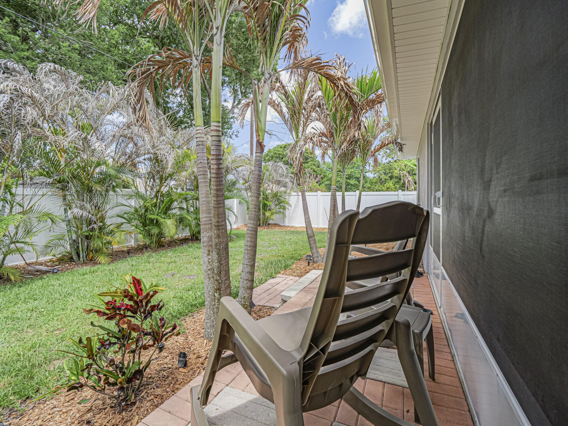 261 Midvale Terrace, Sebastian, FL 32958 Photo