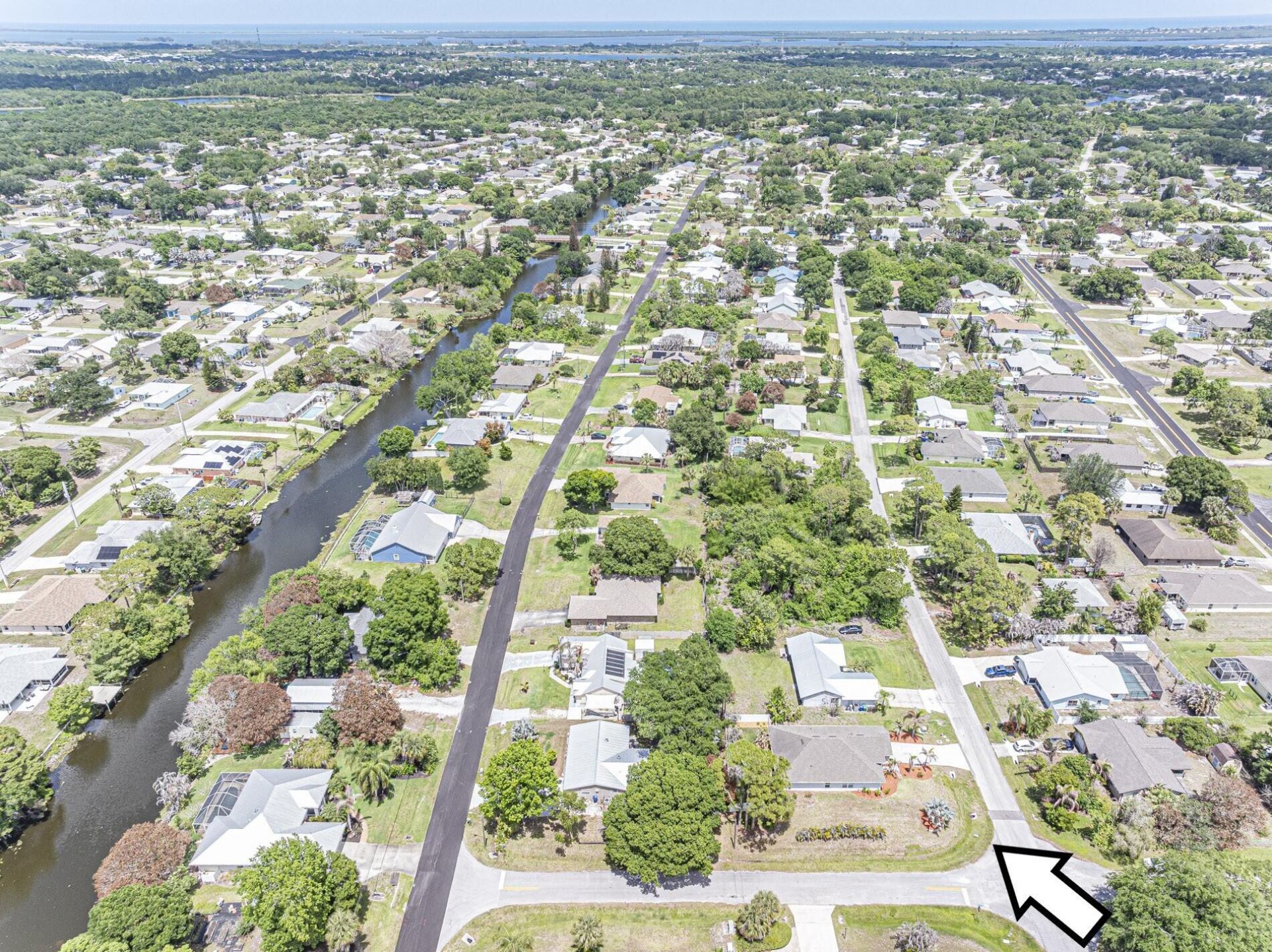 261 Midvale Terrace, Sebastian, FL 32958 Photo