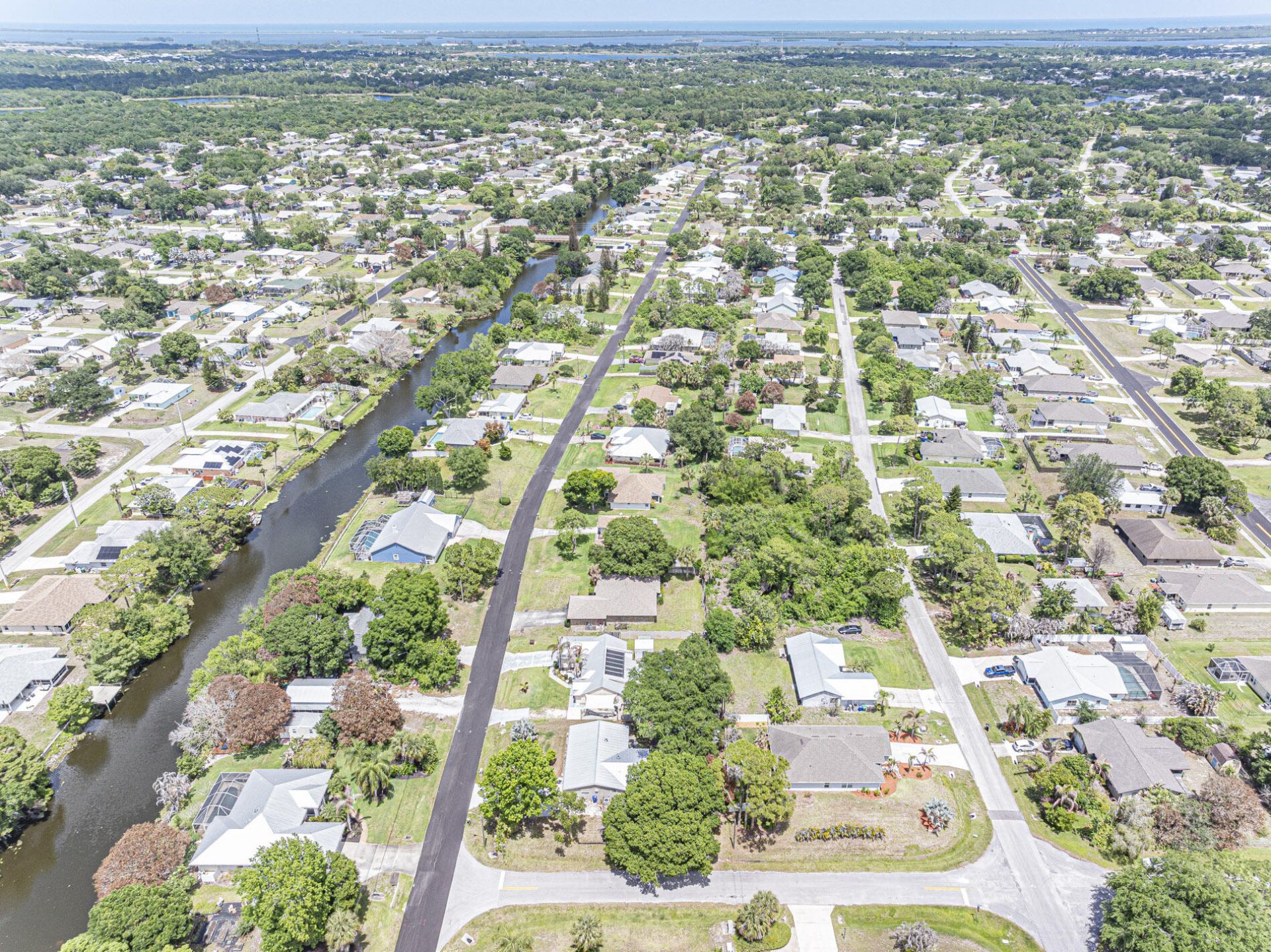 261 Midvale Terrace, Sebastian, FL 32958 Photo