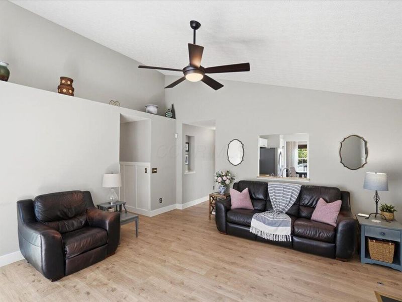 2619 Westrock Drive , Hilliard, OH 43026 Photo 14