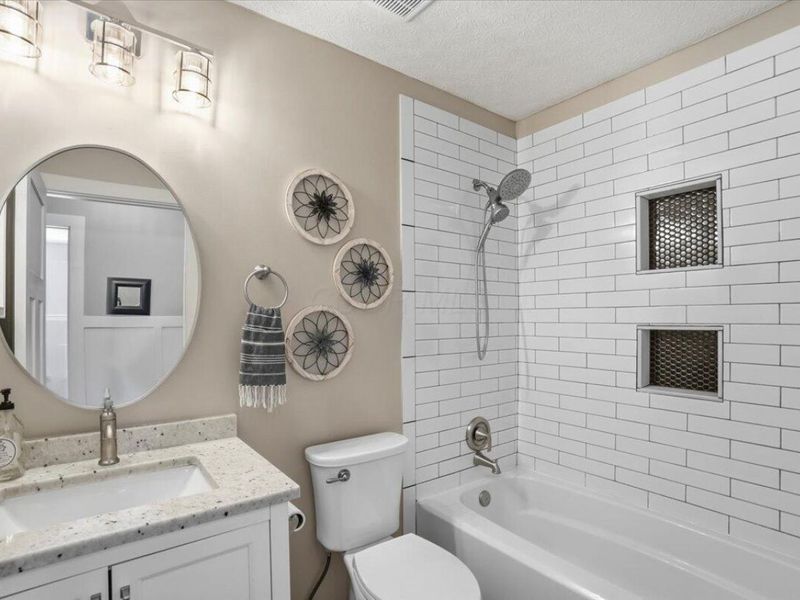 2619 Westrock Drive , Hilliard, OH 43026 Photo 16