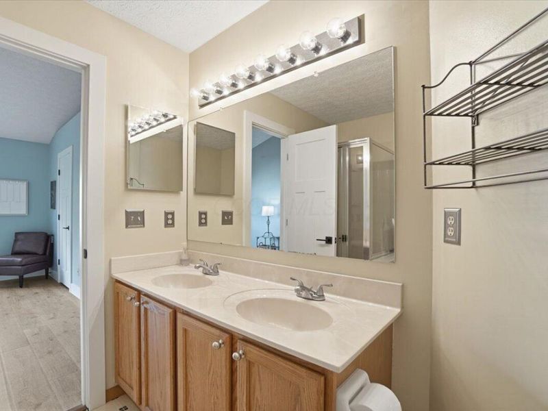 2619 Westrock Drive , Hilliard, OH 43026 Photo 18