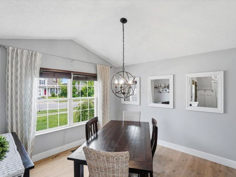 2619 Westrock Drive , Hilliard, OH 43026 Photo 5