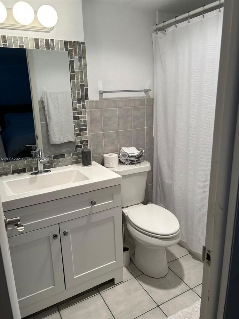 750 N Ocean Blvd , Unit 1106, Pompano Beach, FL 33062 Photo