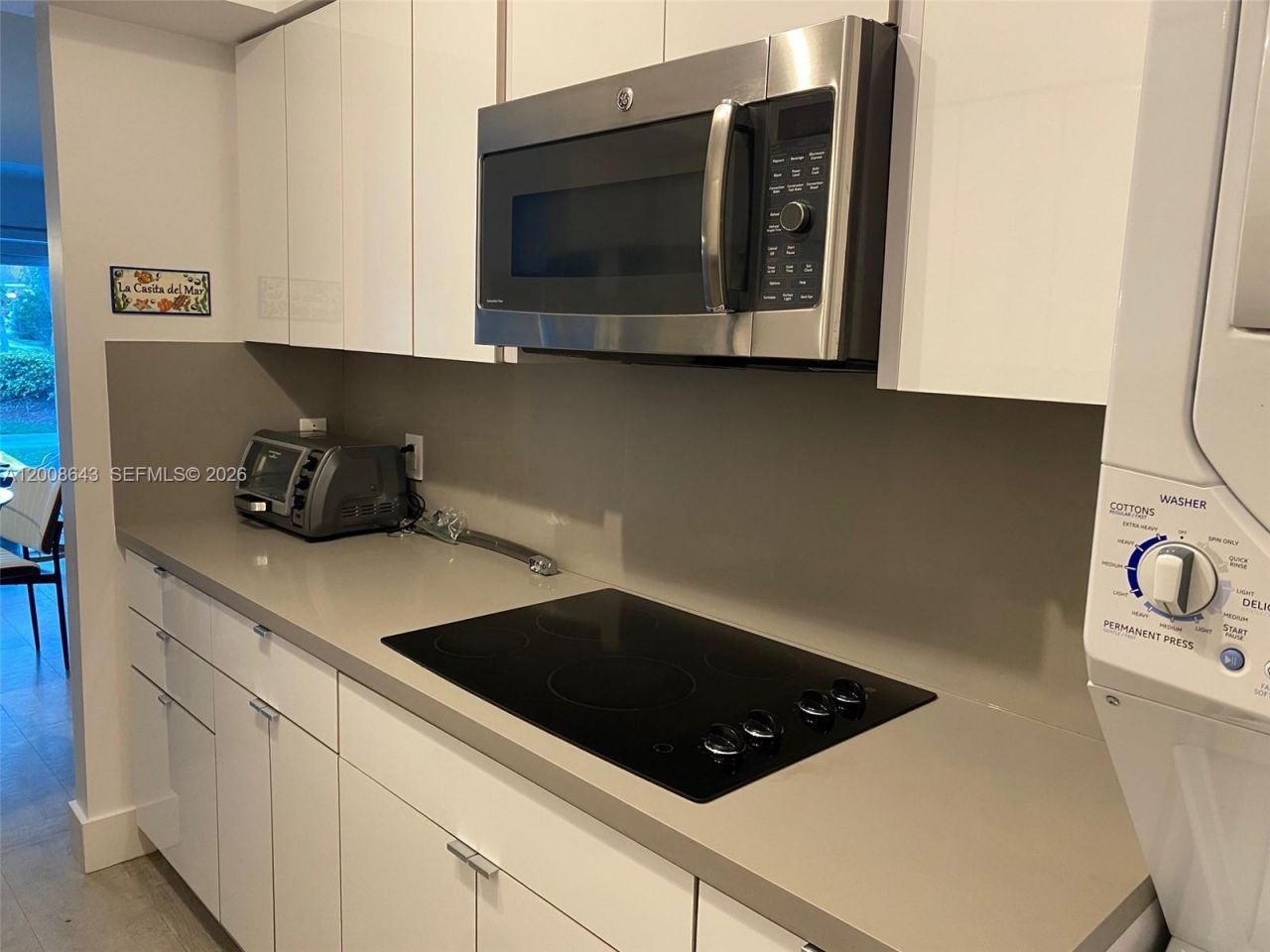881 Ocean Dr, Unit TH12, Key Biscayne, FL 33149 Photo