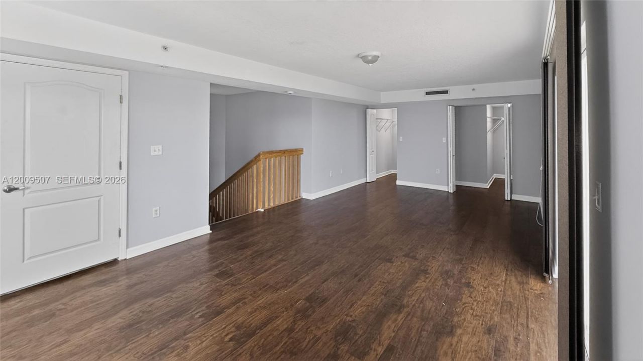 280 SW 20th Rd , Unit 904, Miami, FL 33129 Photo