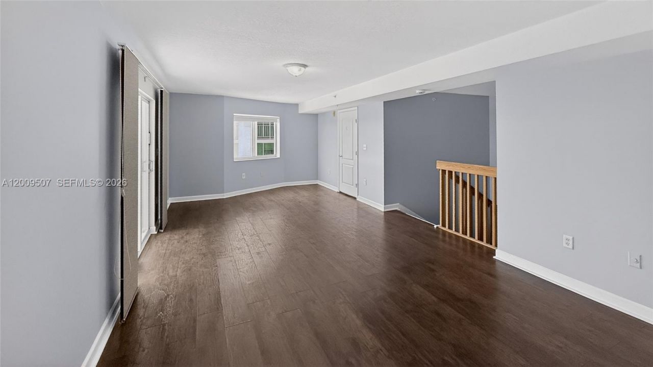 280 SW 20th Rd , Unit 904, Miami, FL 33129 Photo