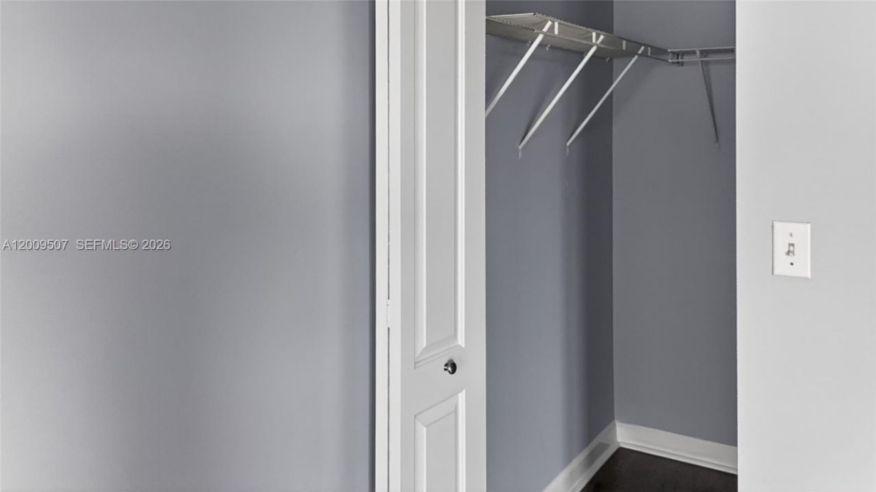 280 SW 20th Rd , Unit 904, Miami, FL 33129 Photo