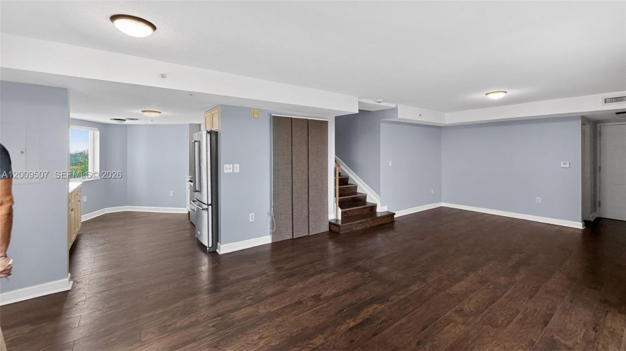 280 SW 20th Rd , Unit 904, Miami, FL 33129 Photo