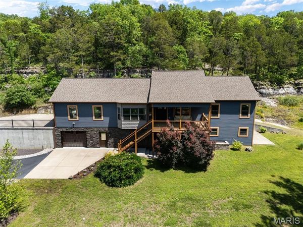 7 Seclusion, Festus, MO 63028