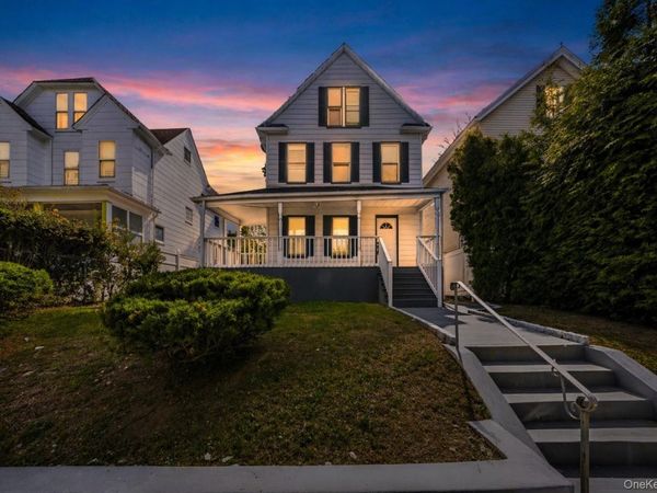 184 Hillside Avenue , Mount Vernon, NY 10553