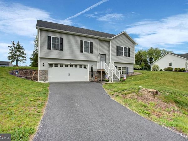 3799 PERCY AVENUE, CHAMBERSBURG, PA 17202