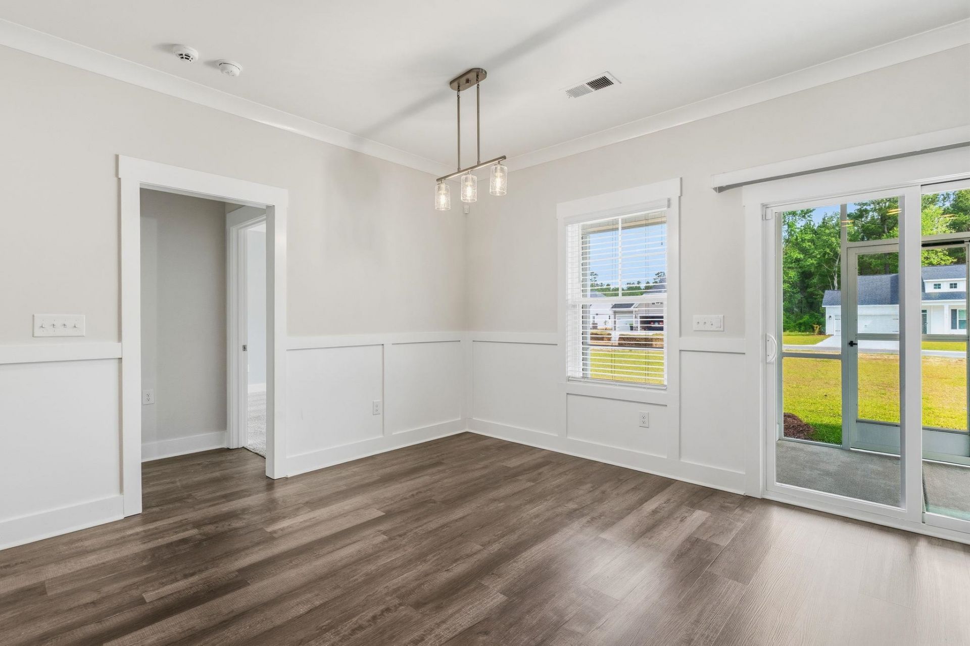 369 Palmetto Sand Loop  Photo 4